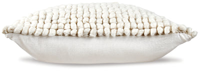 Aavie Pillow (Set of 4)