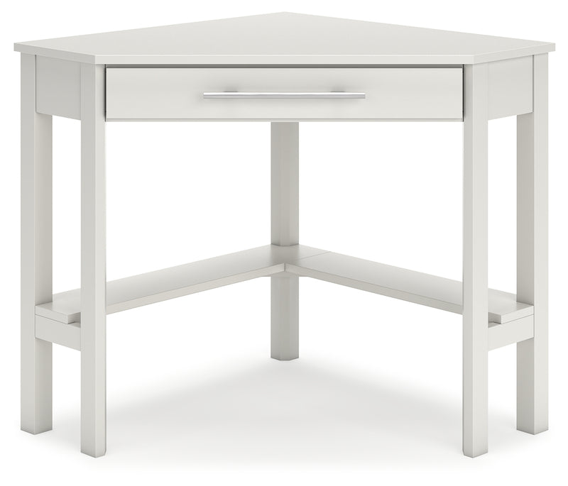 Grannen Dining Table