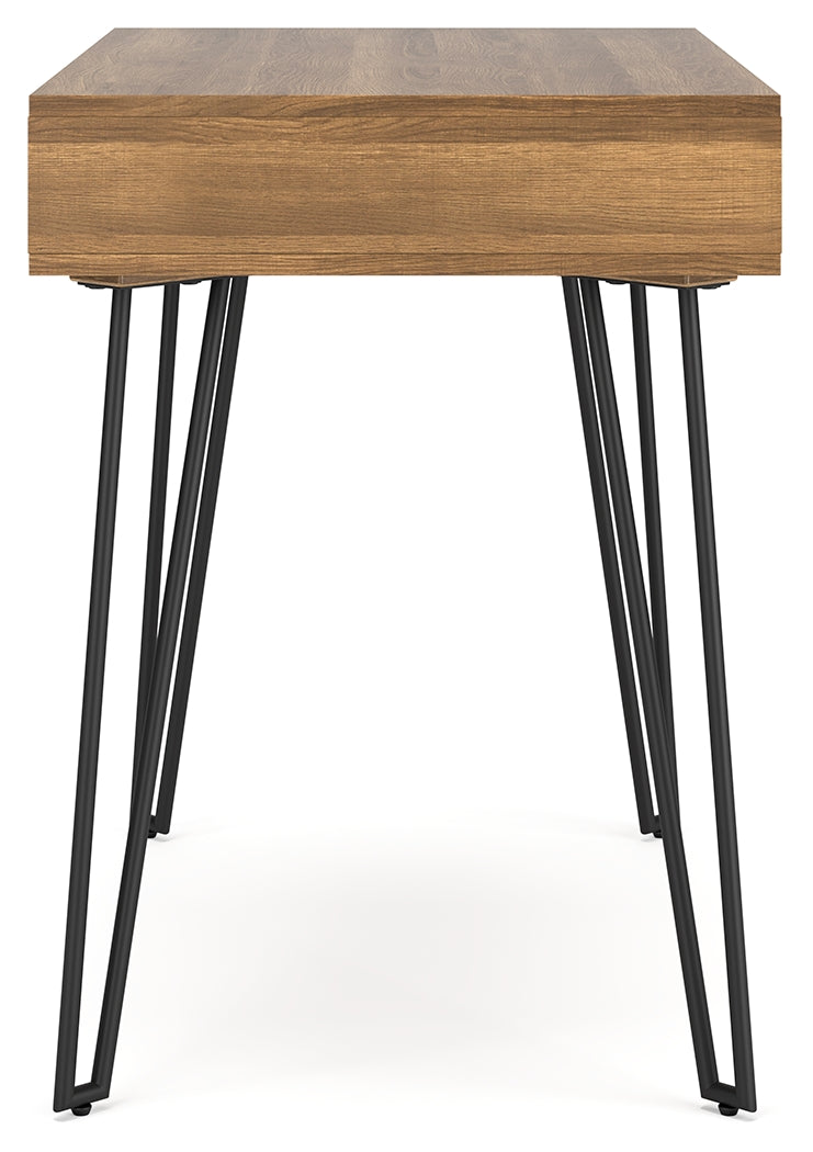 Strumford Bar Height Bar Stool