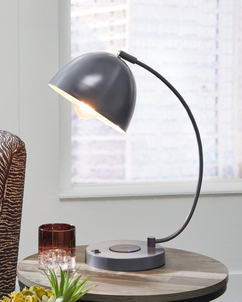 Austbeck Desk Lamp