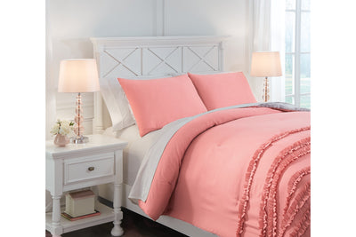 Avaleigh Comforter Sets